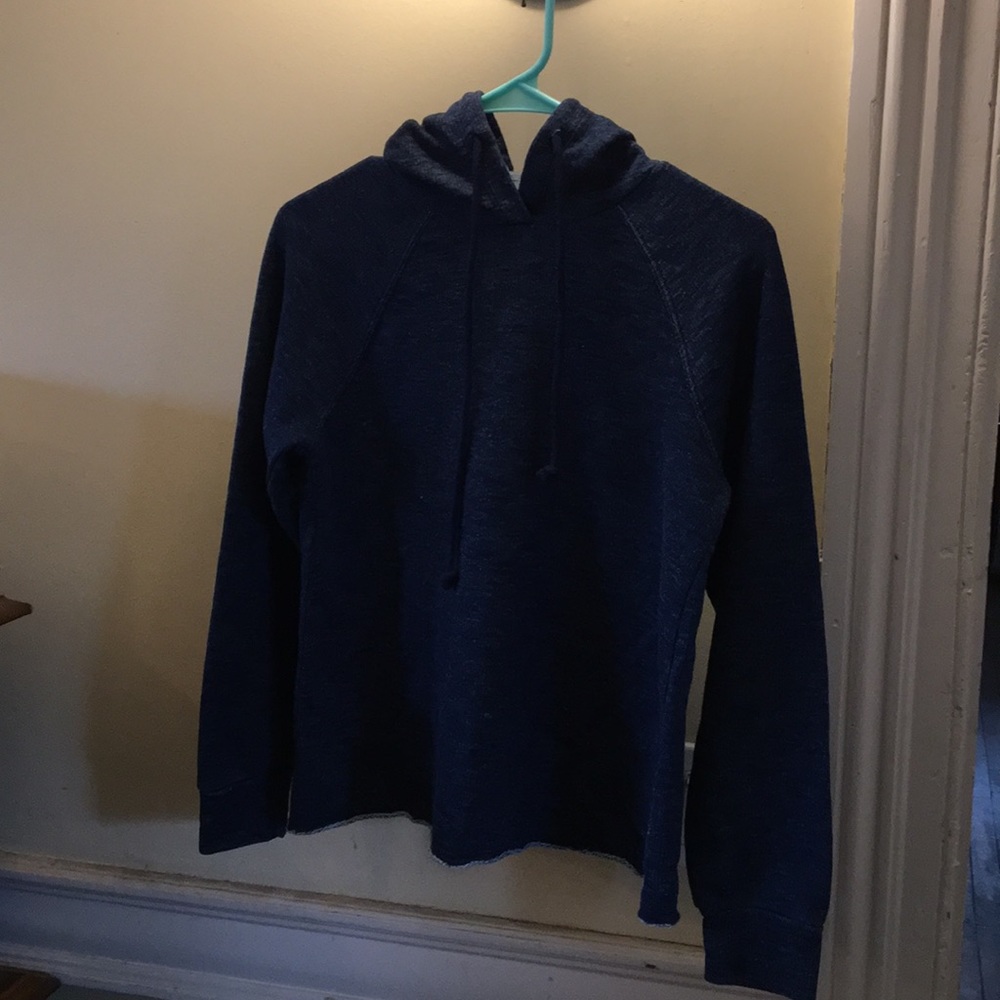 Dark blue sweatshirt